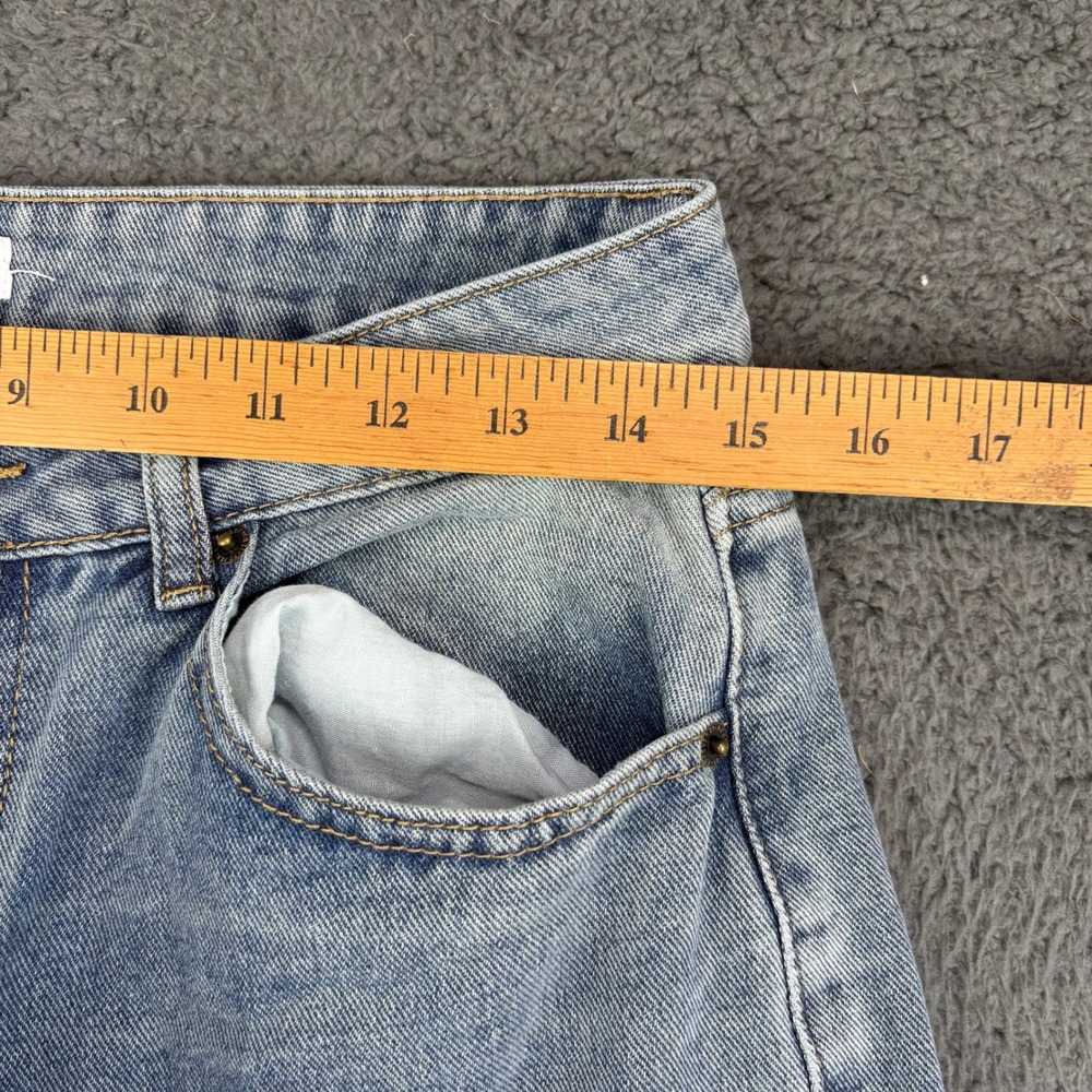 Forever 21 Womens Jeans Light Wash Denim Straight Leg Moto Style Size 26 - Picture 3 of 8